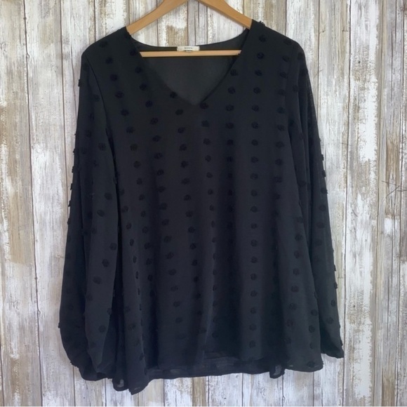 Jodifl Black Ikat Balloon Sleeve Blouse - Picture 2 of 6
